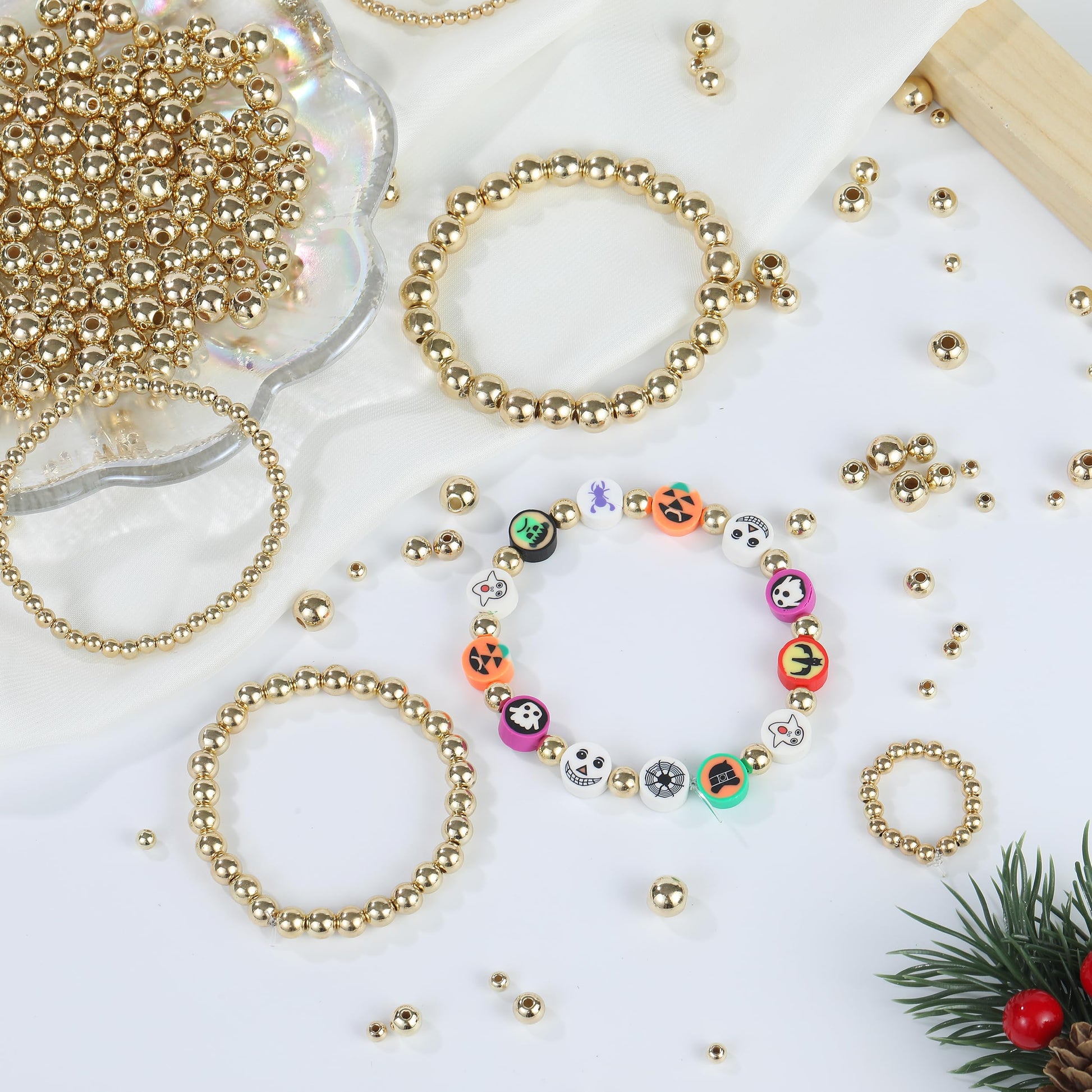 1100 Pcs Gold Beads Smooth Round Beads 3/4/6/8mm Gold Spacer Loose Ball Bead Kits Gold Filled Beads for Bracelet Jewelry Making