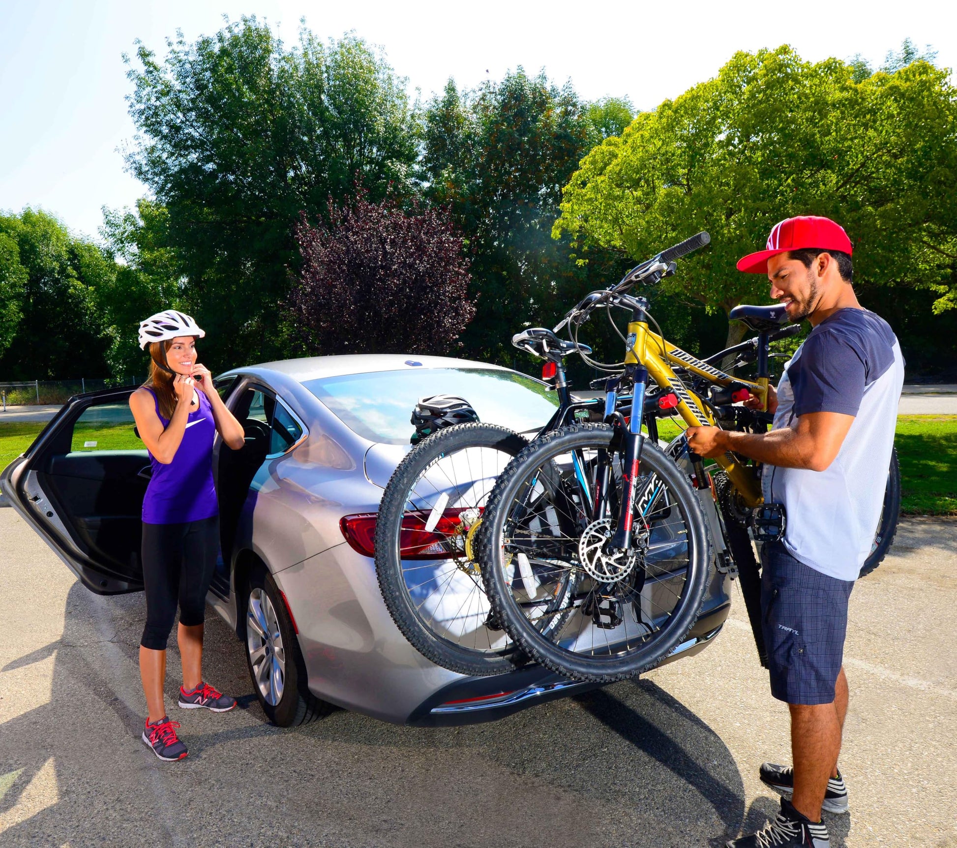 Allen Sports Deluxe 2-Bike Trunk Mount Rack, Model 102DN-R, Black