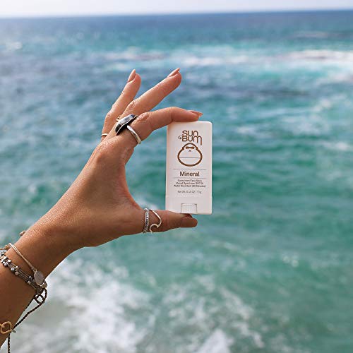 Sun Bum Original SPF 30 Sunscreen Face Stick | Vegan and Hawaii 104 Reef Act Compliant (Octinoxate & Oxybenzone Free) Broad Spectrum Moisturizing UVA/UVB Sunscreen with Vitamin E | .45 oz