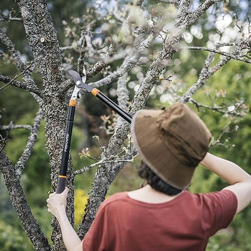 Fiskars 28" Steel Blade Garden Bypass Lopper and Tree Trimmer - Sharp Precision-Ground Steel Blade for Cutting up to 1.5" Diameter