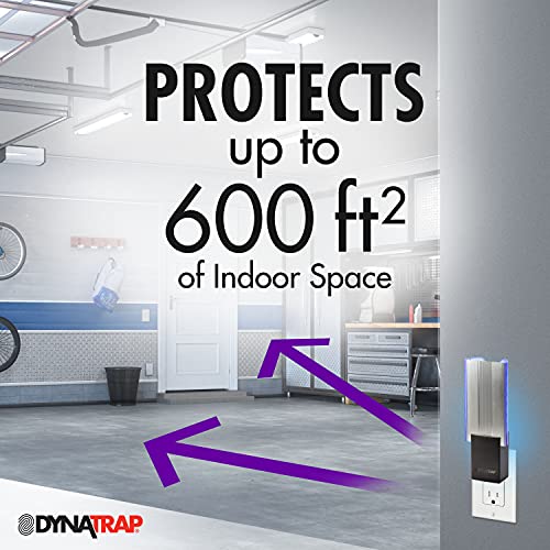 DynaTrap DT3009W-1003P Flylight Indoor Plug-In Fly Trap for Flies, Fruit Flies, Moths, Gnats, & Other Flying Insects – Protects up to 600 Sq Ft