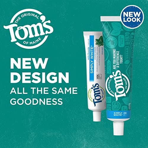 Toms of Maine Simply White Toothpaste, Clean Mint, 4.7 oz. 3-Pack (Packaging May Vary)